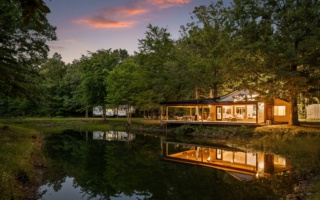 💎 Private, modern retreat on 48 acres tucked at the end of a quiet country road on Fredonia Mountain. This distinctive property combines refined living with spring-fed ponds, woods, trails, privacy, and room to create the lifestyle you've imagined. 

https://toddhenon.com/idx/mls-1540830-783_leather_gap_road_dunlap_tn_37327

📍 783 Leather Gap Rd, Dunlap, TN
Seller represented by  Jenny Green & Todd Henon